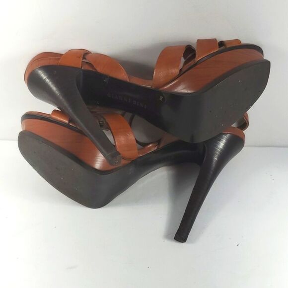 Gianni Bini brown strappy sandal (S525) - Picture 5 of 6